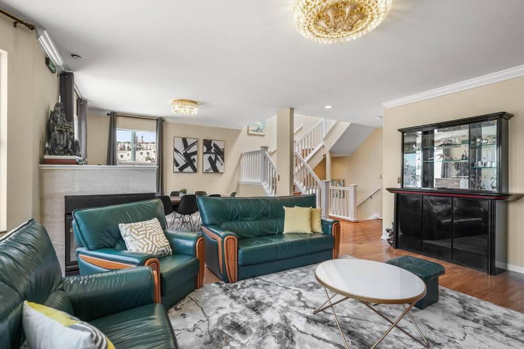 Beautiful Spacious House 2Br / 4Br In Silver Terrace San Francisco Eksteriør bilde